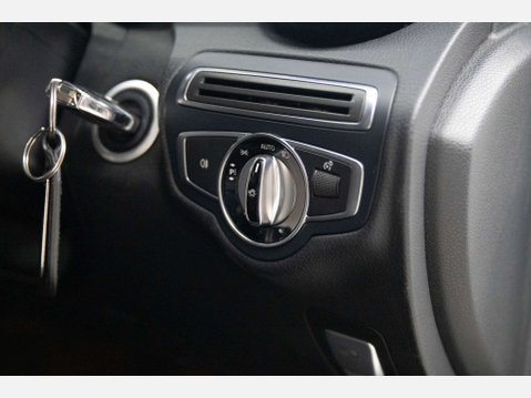 Mercedes-Benz C Class 2.1 C 220 AMG Line D Auto 2dr 28