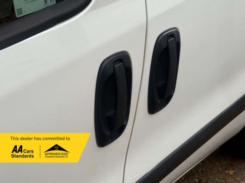 Fiat Doblo 1.2 Doblo 16v MultiJet II 12