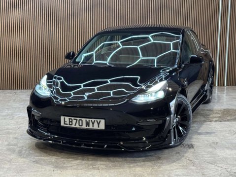 Tesla Model 3 Model 3 Long Range AWD 4WD 4dr 27