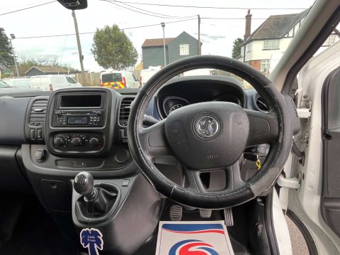 Vauxhall Vivaro 1.6 Vivaro 2700 CDTI 23