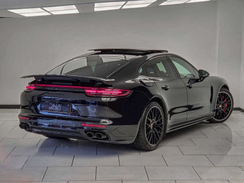 Porsche Panamera 4.0T V8 GTS Saloon 5dr Petrol PDK 4WD Euro 6 (s/s) (480 ps) 46