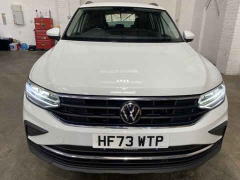 Volkswagen Tiguan LIFE TSI DSG 2