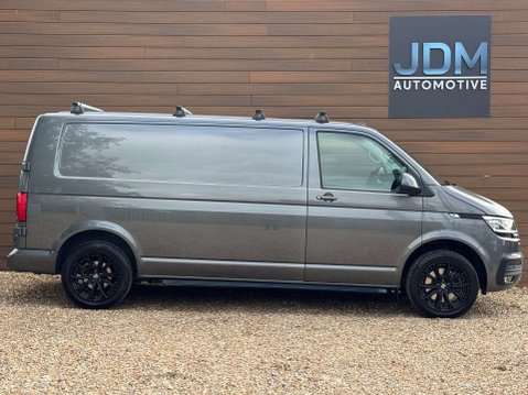 Volkswagen Transporter 2.0 Transporter T30 Highline TDI Semi-Auto 3