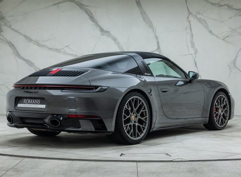 Porsche 911 Targa 4S (992) 8