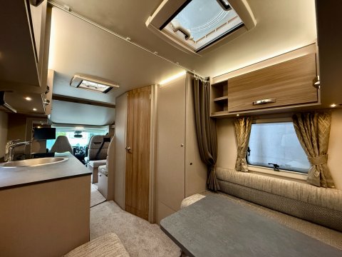 Swift Edge 486 Black Edition 24