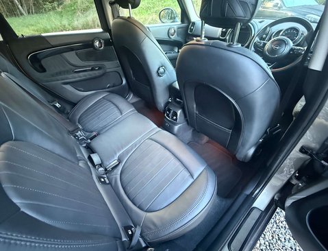 Mini Countryman 1.5 Countryman Cooper Exclusive Auto 5dr 35