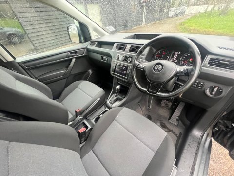 Volkswagen Caddy Maxi C20 TDI HIGHLINE 18