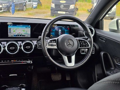 Mercedes-Benz A Class 1.3 A180 SE Hatchback 5dr Petrol 7G-DCT Euro 6 (s/s) (136 ps) 46
