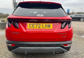 Hyundai TUCSON 1.6 T-GDI ULTIMATE HYBRID AUTO 13