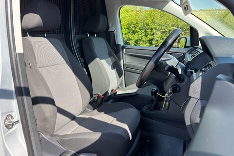 Volkswagen Caddy C20 102 ps Tdi Highline Panel Van - No VAT - Sat Nav 4