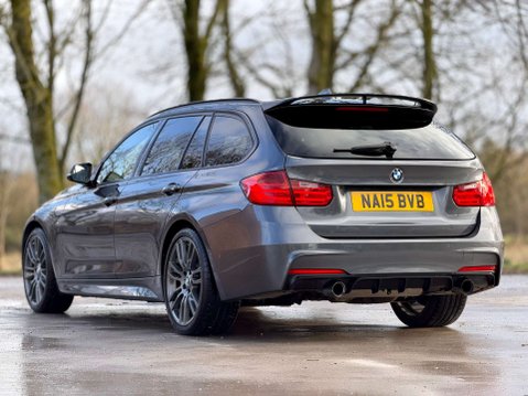 BMW 3 Series 3.0 335i M Sport Auto 5dr 3