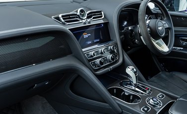 Bentley Bentayga V8 S 18