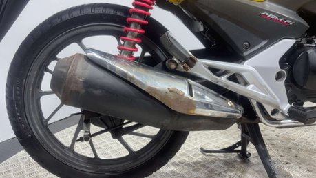 Honda CB GLR125 2018 21K GOOD RUNNING PROJECT BIKE CBF125 125CC LEARNER BIKE 19