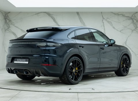 Porsche Cayenne Turbo GT 3