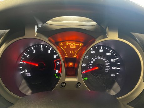 Nissan Juke 1.6 Tekna XTRON Euro 5 5dr 28