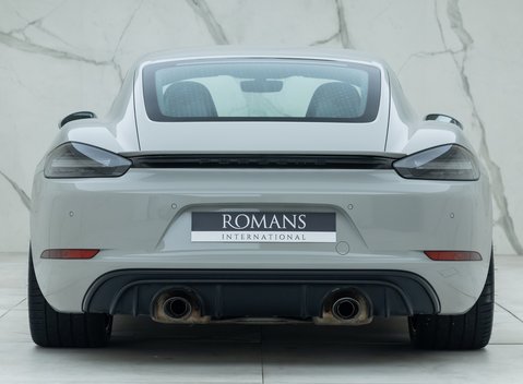 Porsche 718 Cayman GTS 4.0 5