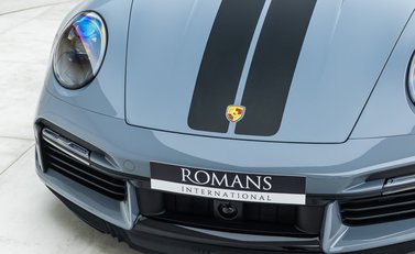Porsche 911 Turbo S CABRIOLET (992) 25