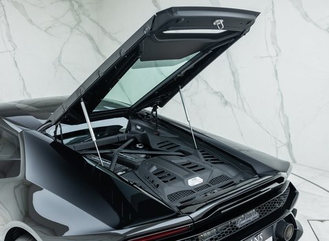 Lamborghini Huracan LP640-4 EVO 29