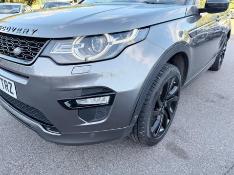 Land Rover Discovery Sport 2.0 TD4 HSE Dynamic Lux Auto 4WD Euro 6 (s/s) 5dr 9