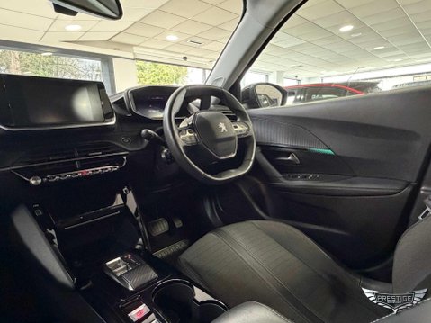 Peugeot 2008 50kWh Allure Premium Auto 5dr (7kW Charger) 45