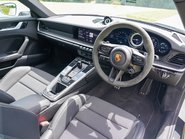 Porsche 911 CARRERA 4S 9