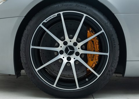 Mercedes-Benz SLS AMG GT 