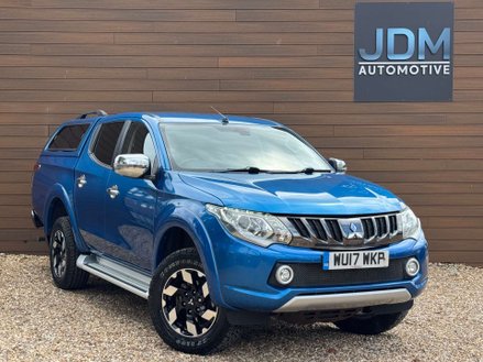 Mitsubishi L200 2.4 L200 Barbarian DI-D 4WD