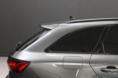Audi A4 2.0 A4 Black Edition 40 TDI MHEV Quattro Semi-Auto 4WD 5dr 34