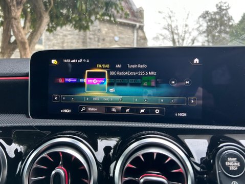Mercedes-Benz A Class A 200 AMG LINE PREMIUM 29
