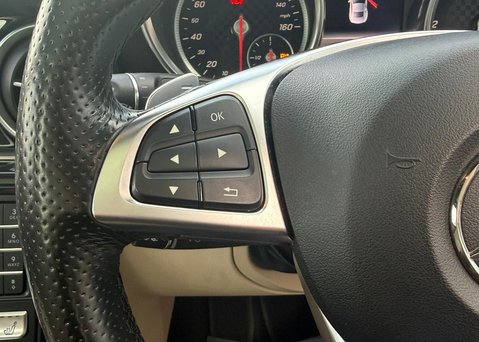 Mercedes-Benz SLC 250d AMG Line Convertible 2dr Diesel G-Tronic Euro 6 (s/s) (204 ps) 21