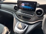 Mercedes-Benz V Class 2.0 V300d AMG Line MPV 5dr Diesel G-Tronic+ Euro 6 (s/s) LWB (237 ps) 31