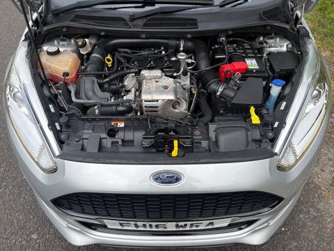 Ford Fiesta ZETEC S 3