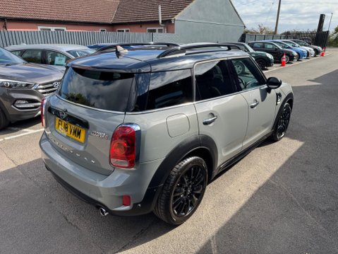 Mini Countryman COOPER S 16