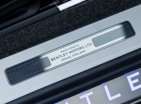 Bentley Continental GTC V8 29