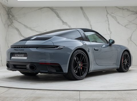 Porsche 911 Targa 4 GTS (992) 9