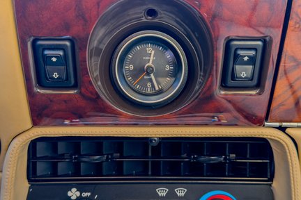 Aston Martin V8 Vantage X-Pack 7.0 17