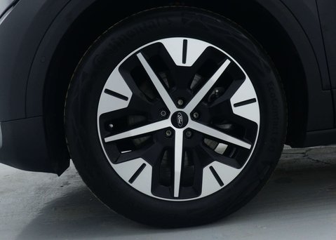 Ford Explorer Standard Range 52kWh Style SUV 5dr Electric Auto (170 ps) 17