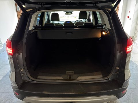 Ford Kuga 2.0 TDCi Titanium X AWD Euro 5 5dr 9