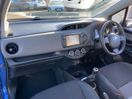 Toyota Yaris 1.5 Yaris Icon Tech VVT-i 5dr 28