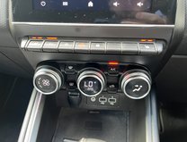 Renault Clio 1.6 E-TECH Lutecia Hatchback 5dr Petrol Hybrid Auto Euro 6 (s/s) (140 ps) 18