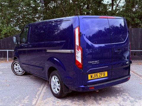 Ford Transit Custom 270 LIMITED LR P/V 5