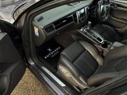 Porsche Macan D S PDK 41