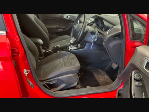 Ford Fiesta 1.6 Fiesta Titanium Auto 5dr 16