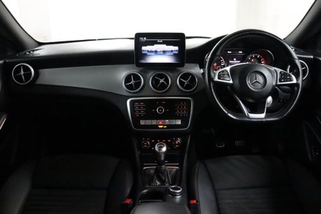 Mercedes-Benz CLA Class CLA 200 AMG LINE NIGHT EDITION 38