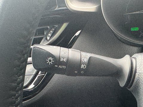 Toyota C-HR 2.0 VVT-h GPF Excel SUV 5dr Petrol Hybrid CVT Euro 6 (s/s) (184 ps) 15