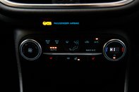 Ford Fiesta TITANIUM 32