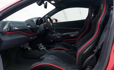 Ferrari 488 Pista 15