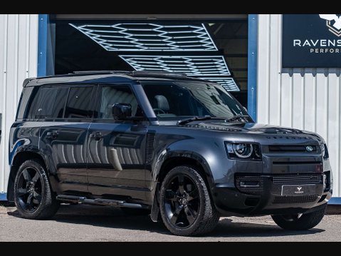 Land Rover Defender 3.0 Defender X-Dynamic HSE D MHEV Auto 4WD 5dr 5