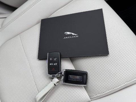Jaguar I-Pace 400 90kWh Black SUV 5dr Electric Auto 4WD (400 ps) 50