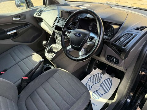 Ford Transit Connect 1.5 Transit Connect 200 Limited TDCi 6